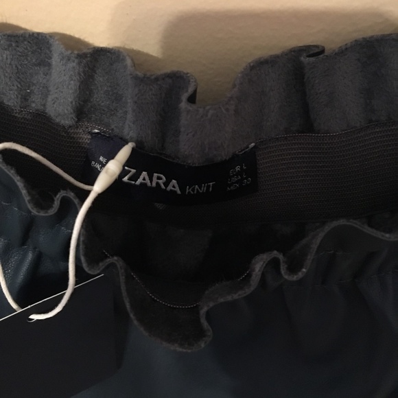 Zara vegan leather skirt large mini - Picture 2 of 5